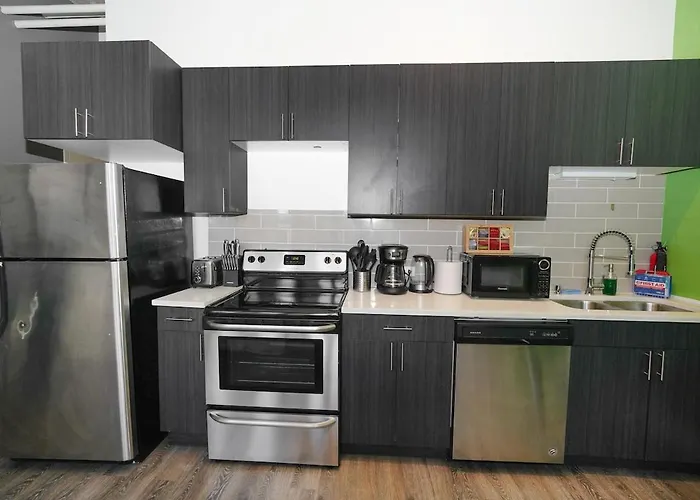 Апартаменты Mccormick Place Beautiful With Optional Parking And Gym Access Sleeps 4 Near Soldier Field And Downtown *